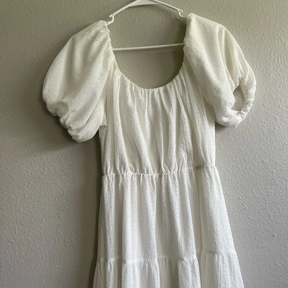 ASTR THE LABEL smocked tiered maxi dress Sz M - Picture 7 of 9